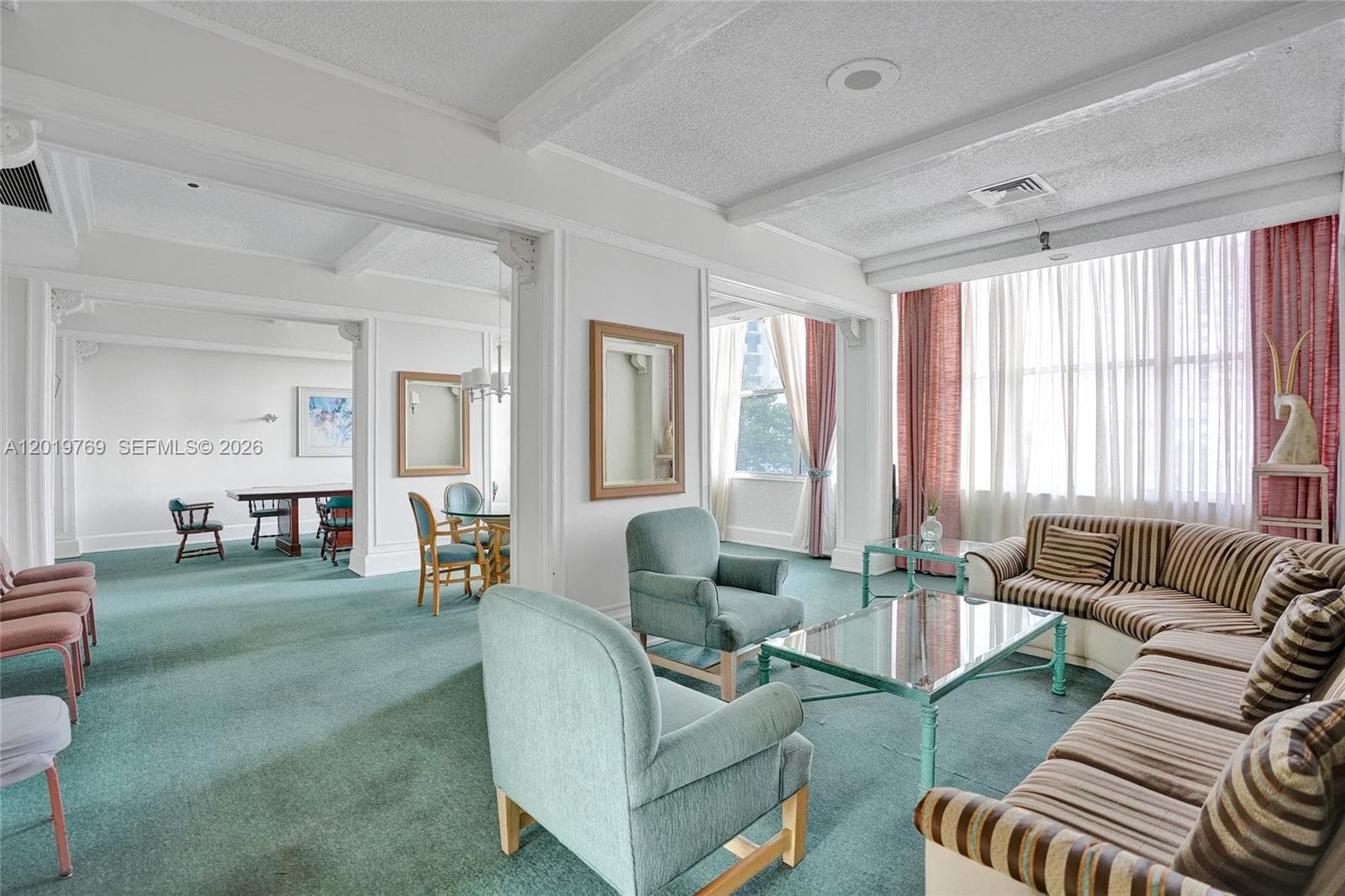 18021 Biscayne Blvd # 1804, Aventura FL 33160 — 22