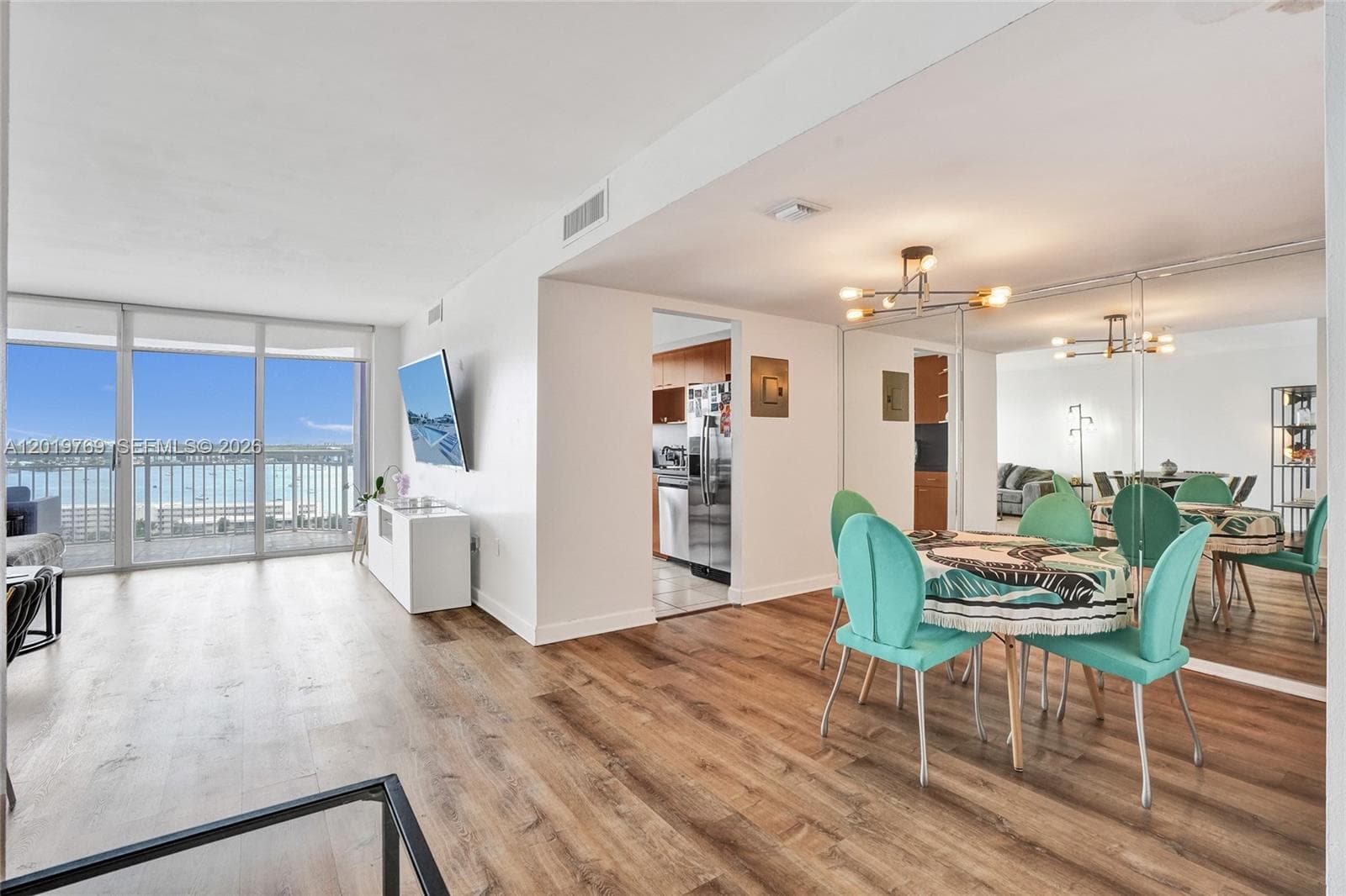 18021 Biscayne Blvd # 1804, Aventura FL 33160 — 7