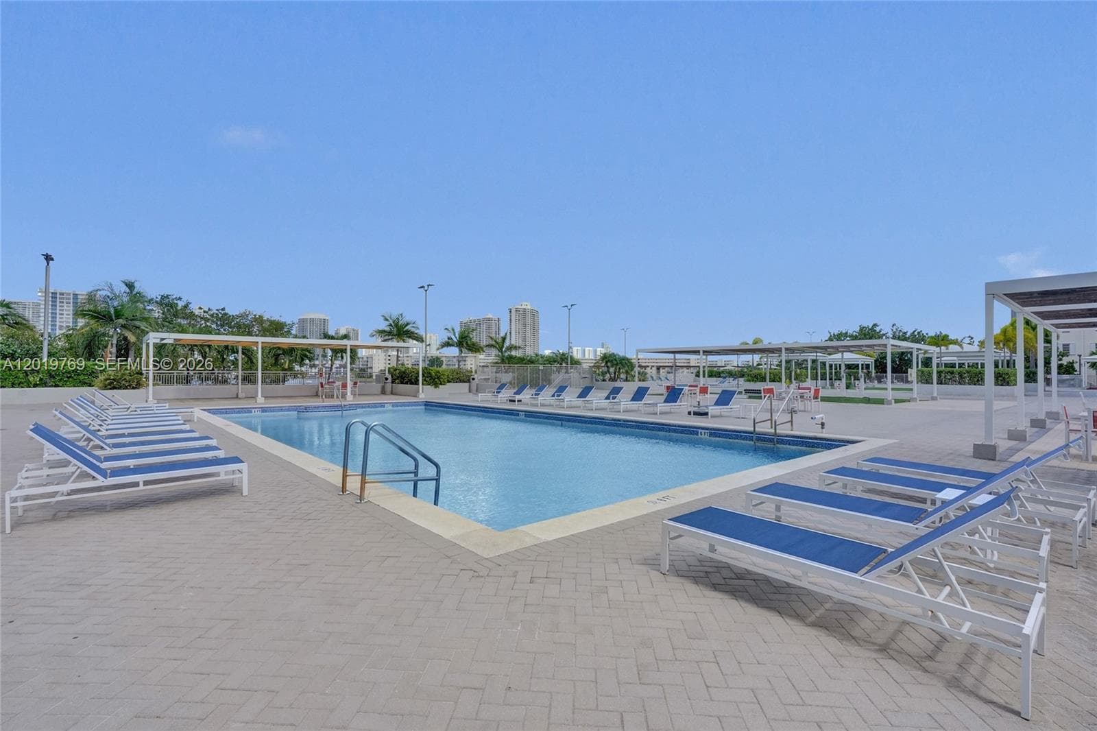 18021 Biscayne Blvd # 1804, Aventura FL 33160 — 20