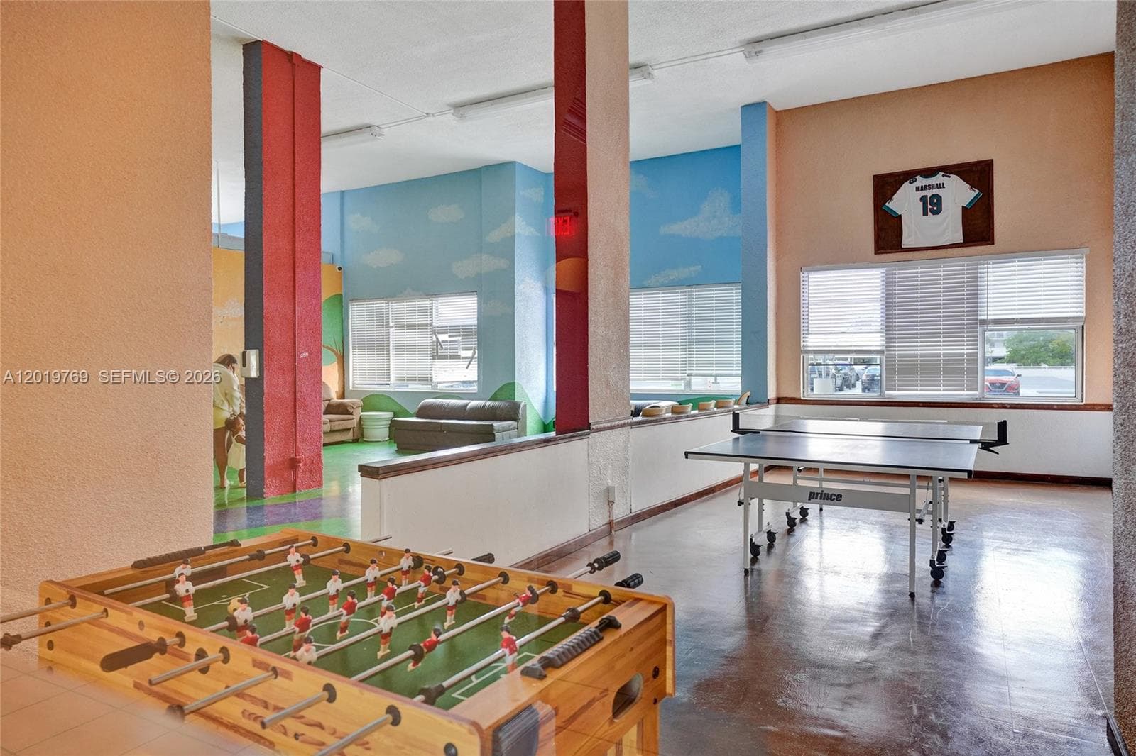 18021 Biscayne Blvd # 1804, Aventura FL 33160 — 18