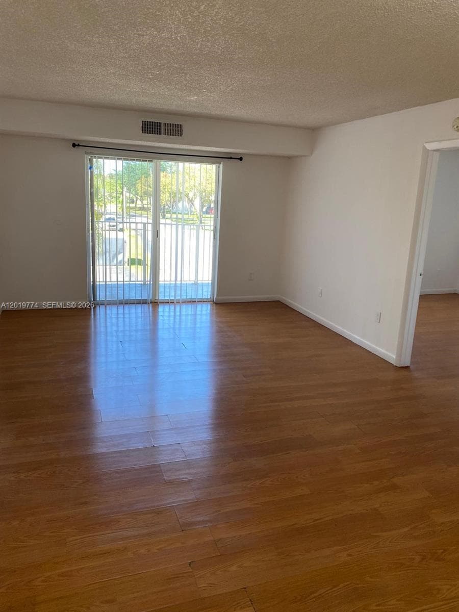 8240 SW 210th St # 111, Cutler Bay FL 33189 — 6