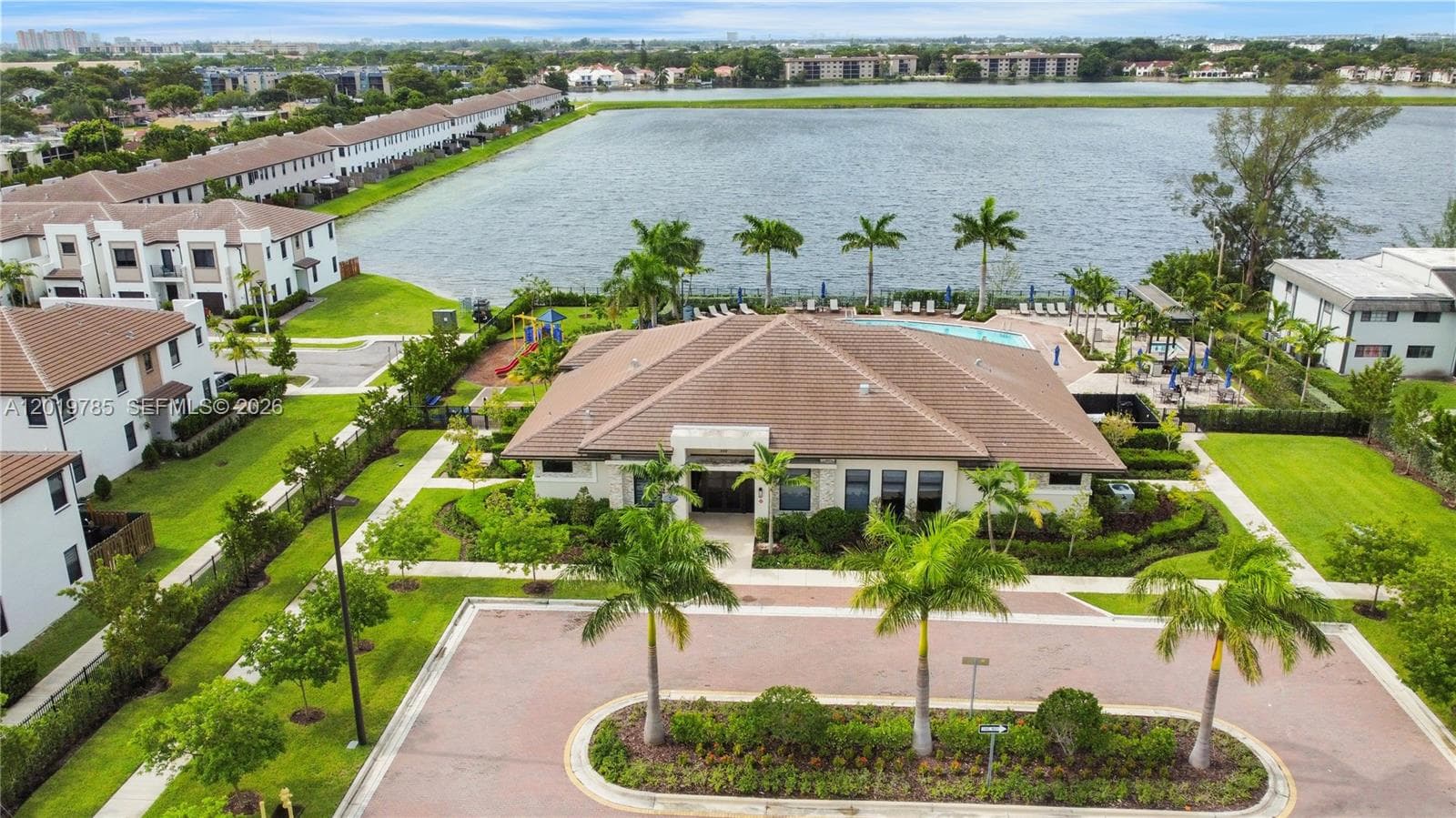 21035 NE 8th Ave, Miami FL 33179 — 24