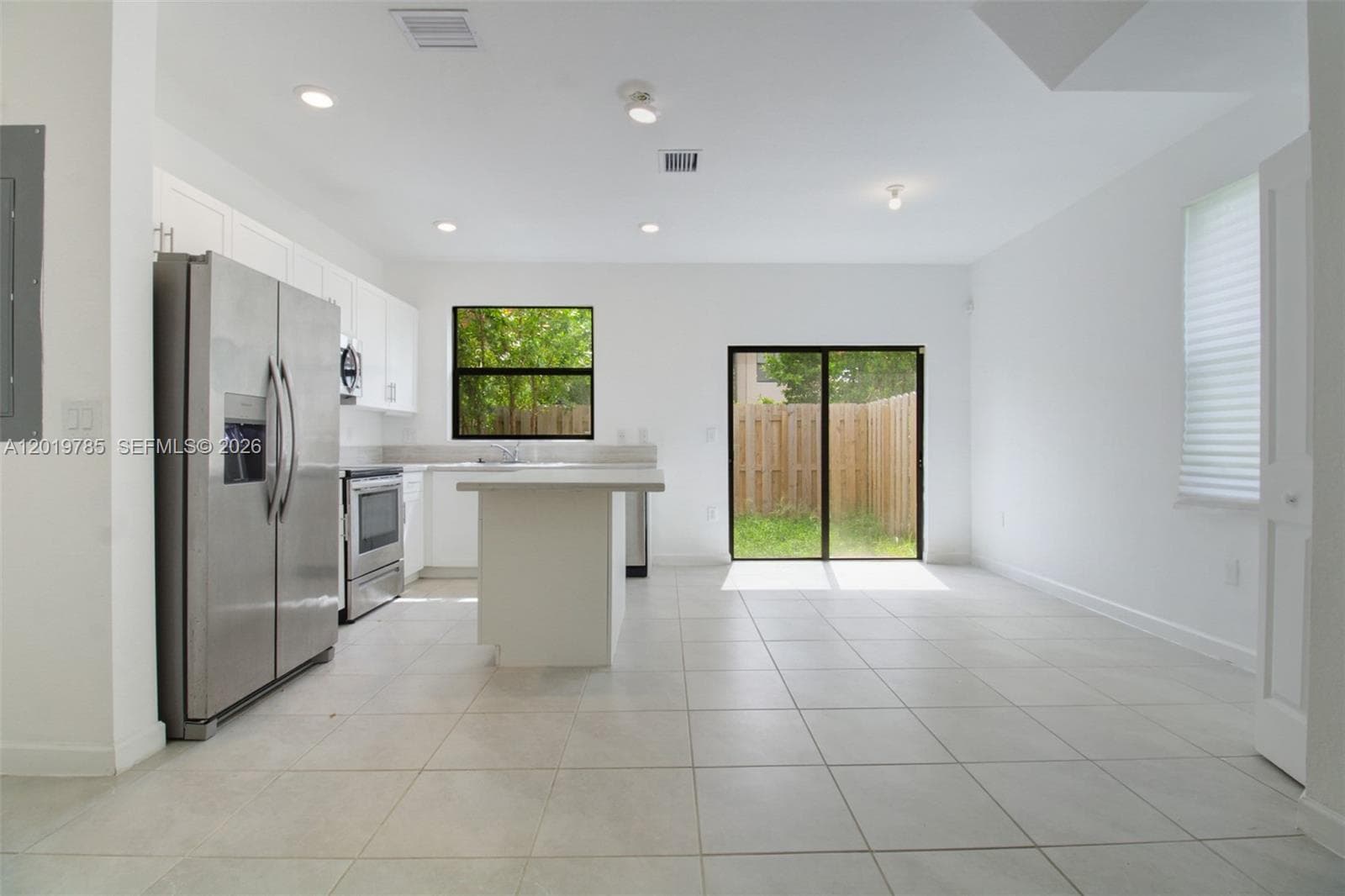21035 NE 8th Ave, Miami FL 33179 — 8