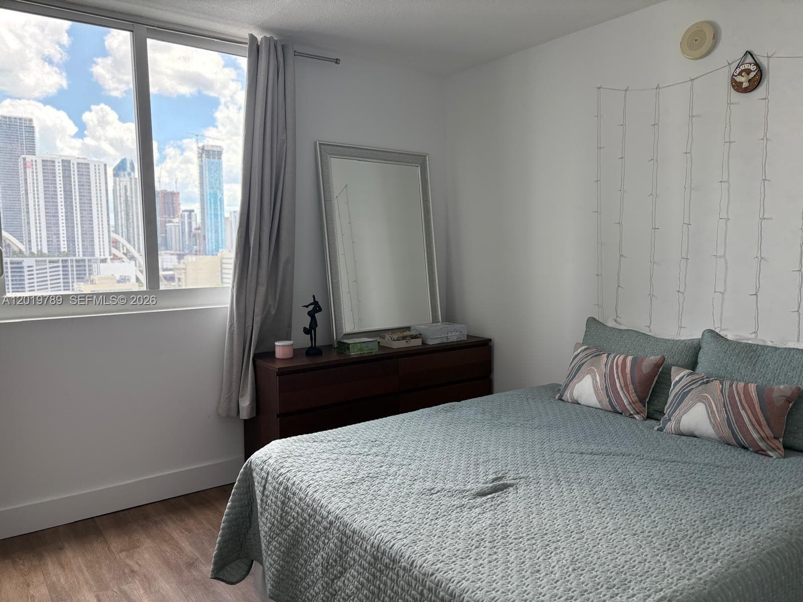 275 NE 18th st # 1606, Miami FL 33132 — 12