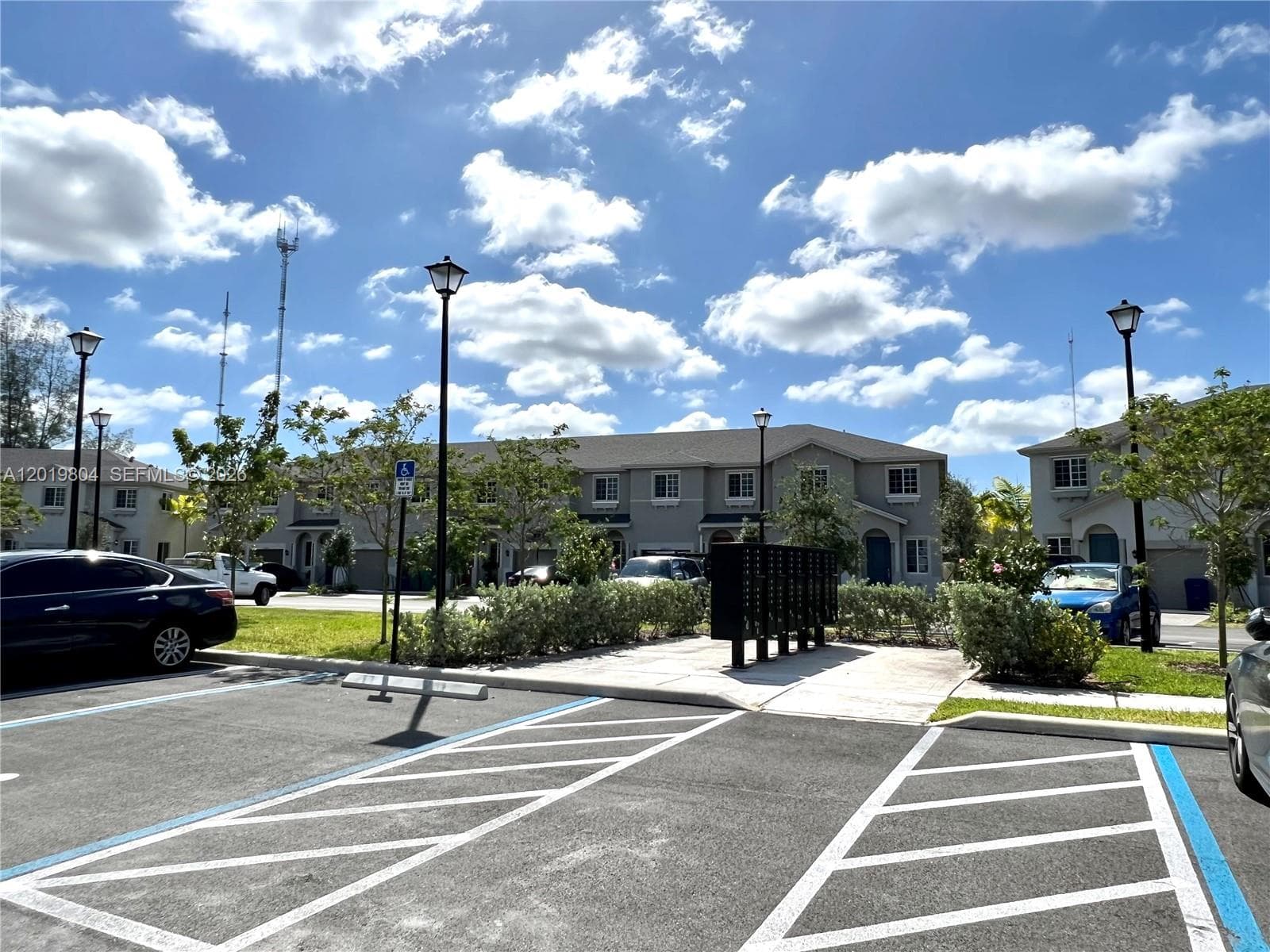1088 NW 208th Ter # 1088, Miami Gardens FL 33169 — 25