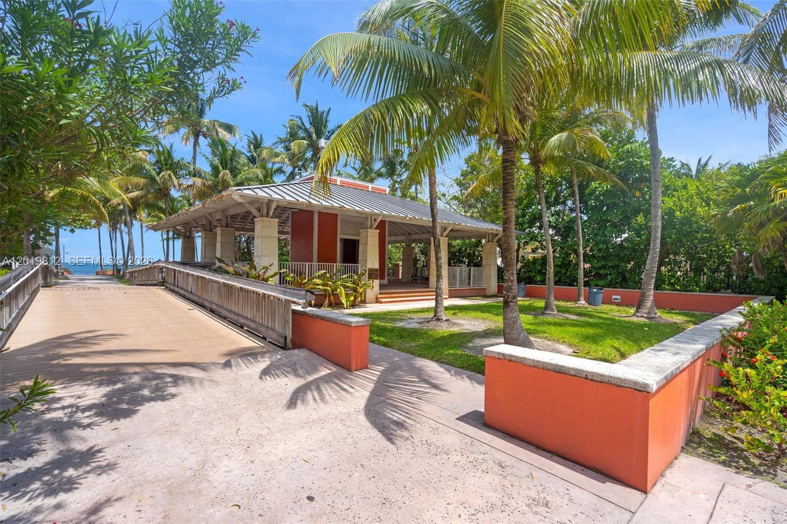 209 E Enid Dr # 36, Key Biscayne FL 33149 — 57