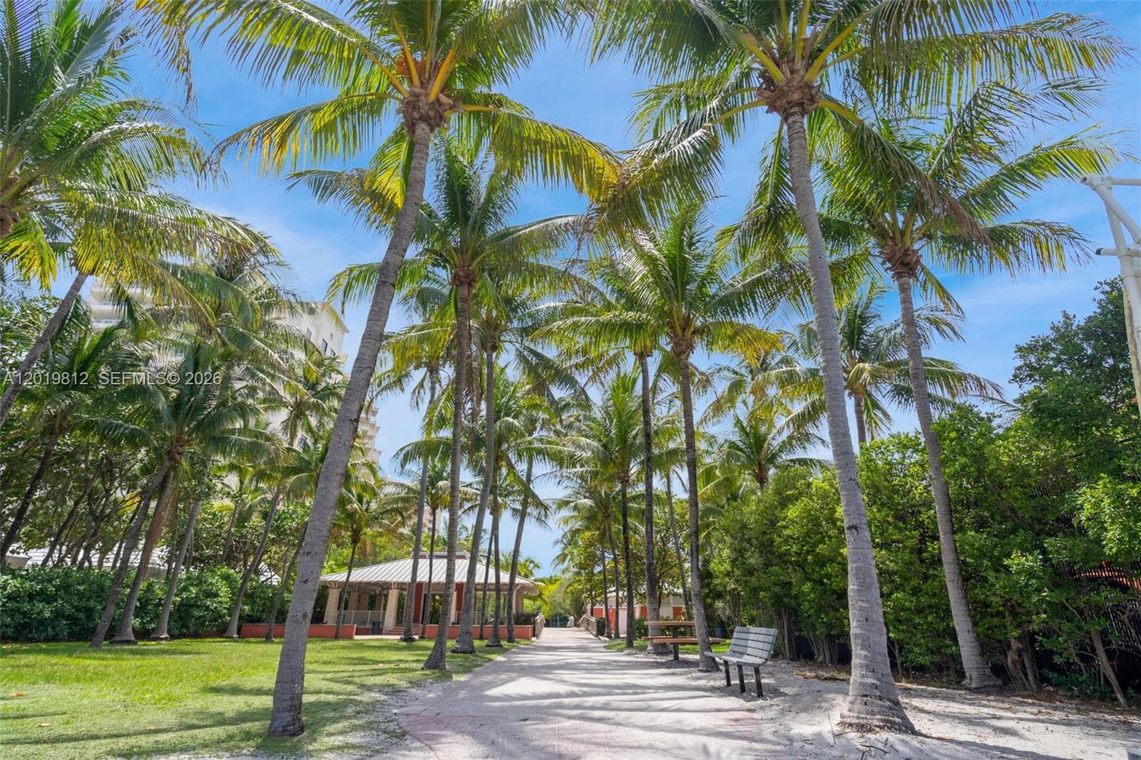 209 E Enid Dr # 36, Key Biscayne FL 33149 — 53