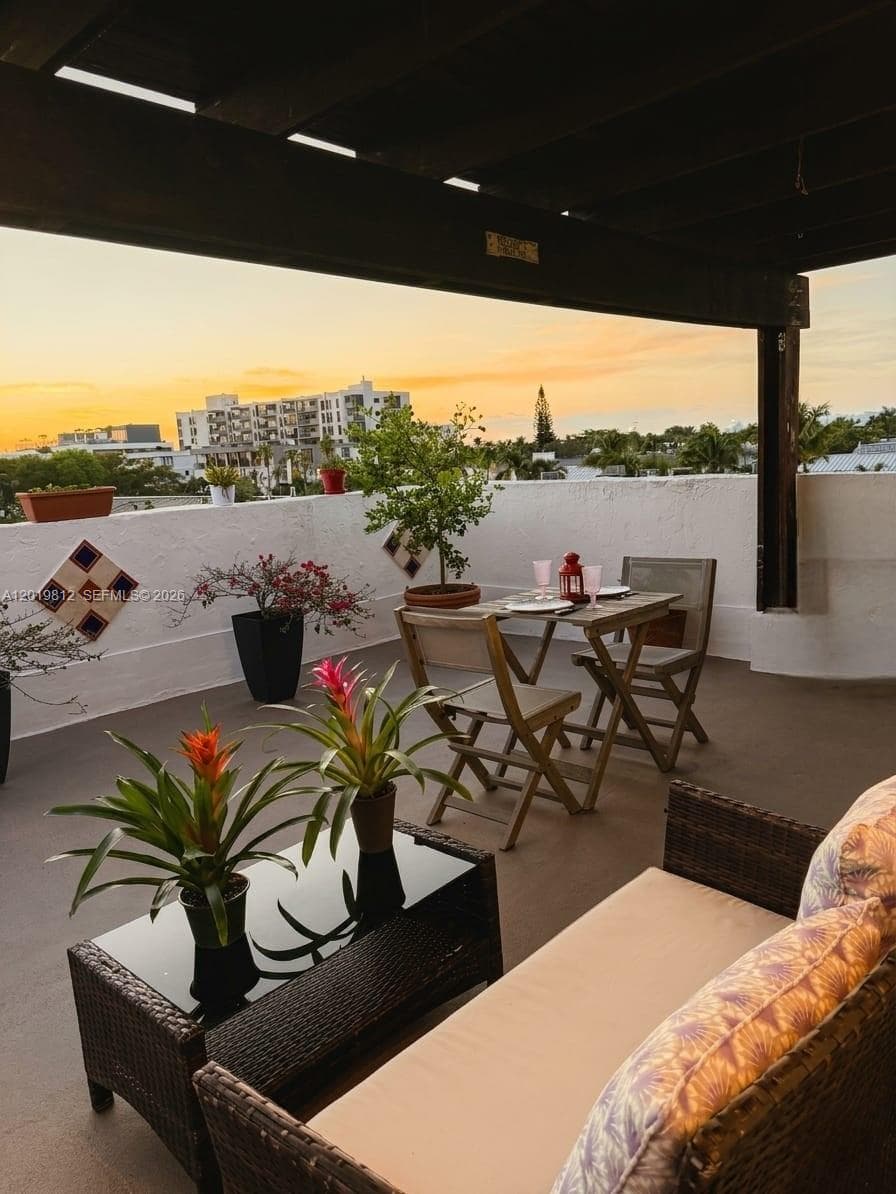 209 E Enid Dr # 36, Key Biscayne FL 33149 — 65
