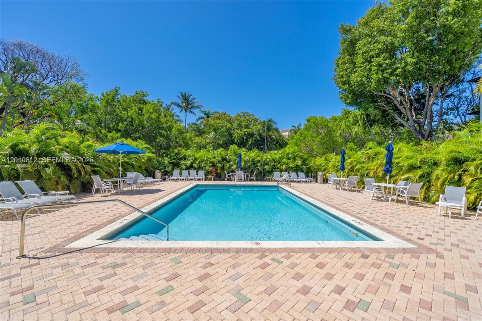 209 E Enid Dr # 36, Key Biscayne FL 33149 — 45