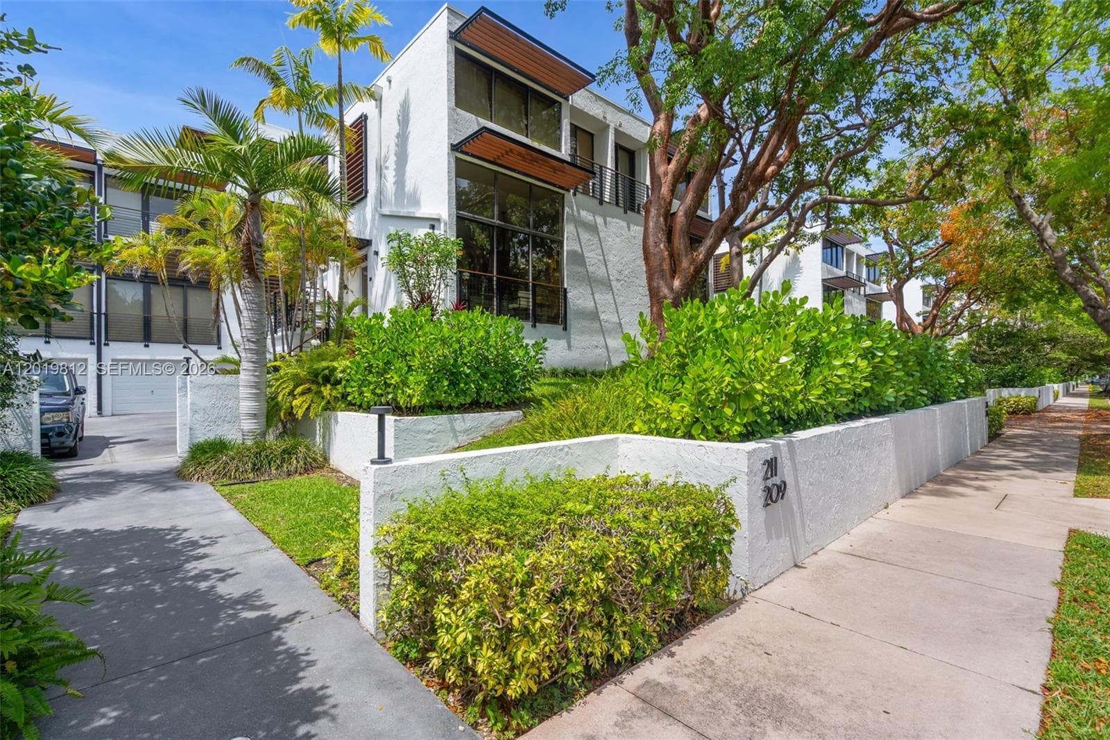 209 E Enid Dr # 36, Key Biscayne FL 33149 — 59