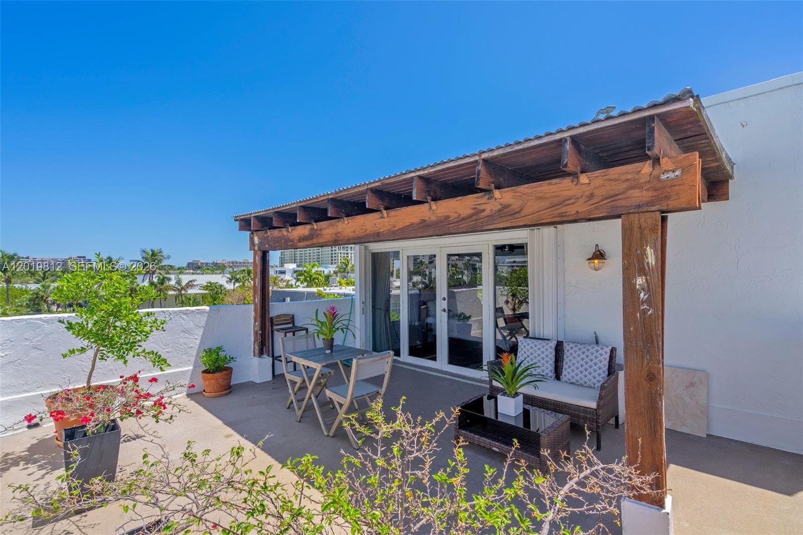209 E Enid Dr # 36, Key Biscayne FL 33149 — 37