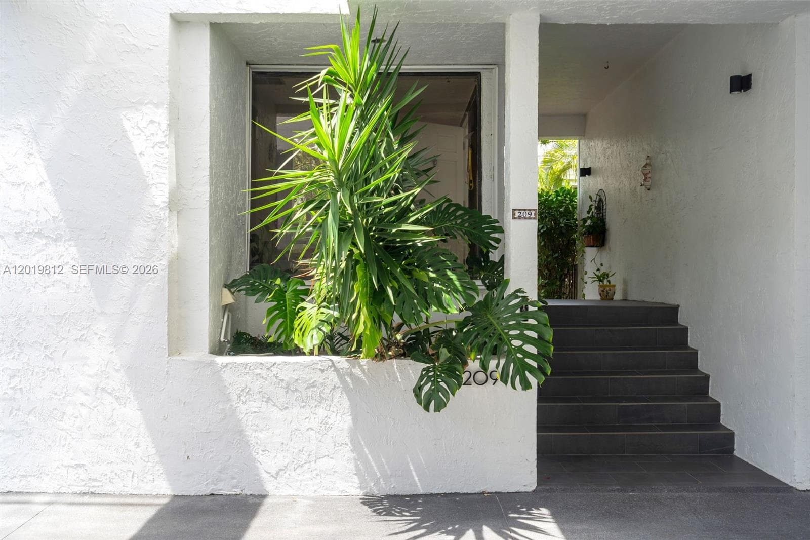 209 E Enid Dr # 36, Key Biscayne FL 33149 — 60