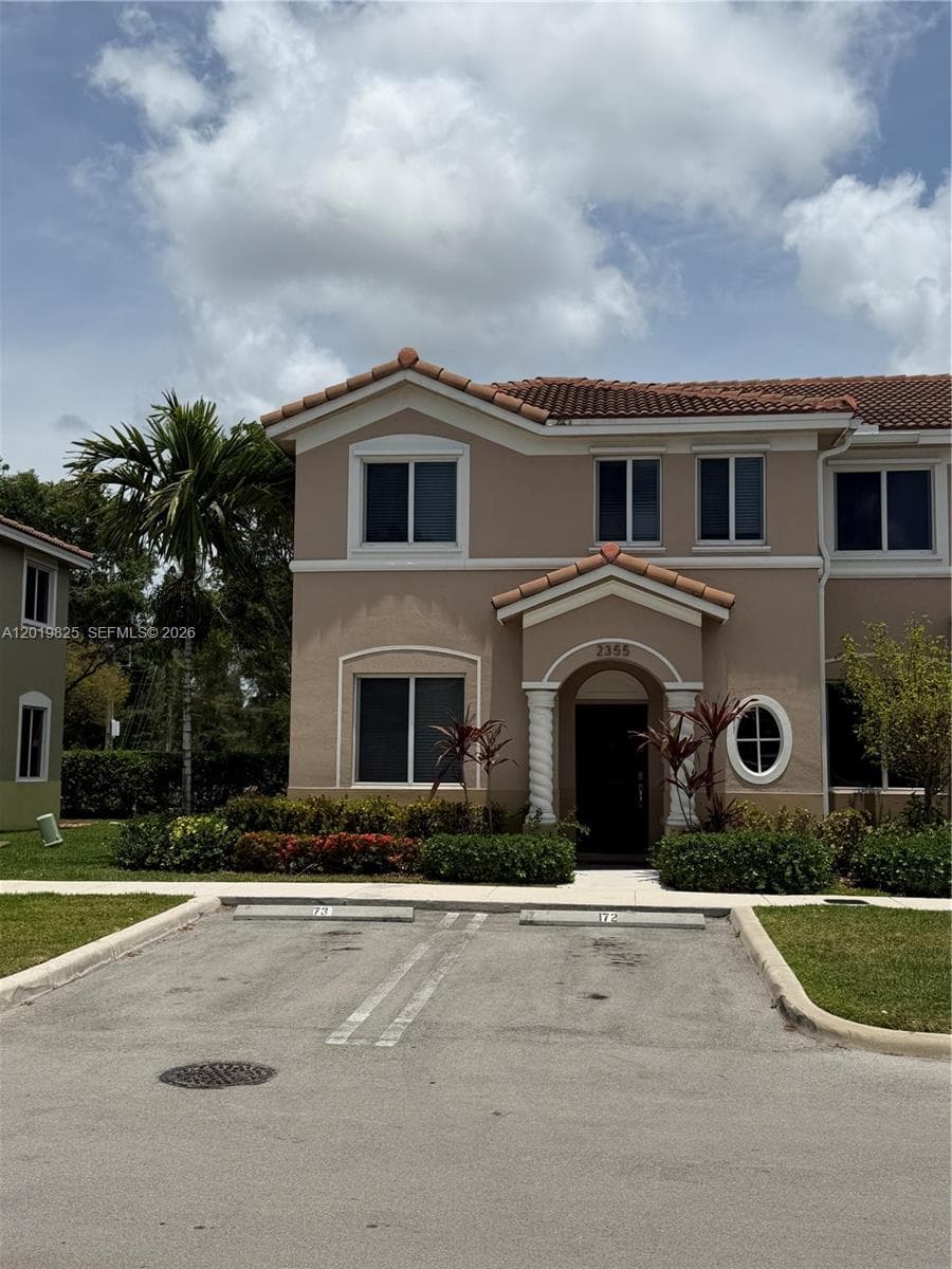2355 SE 10th St, Homestead FL 33035 — 2