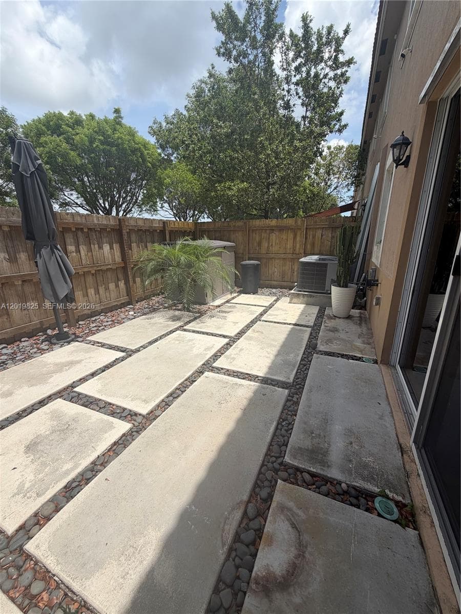 2355 SE 10th St, Homestead FL 33035 — 22
