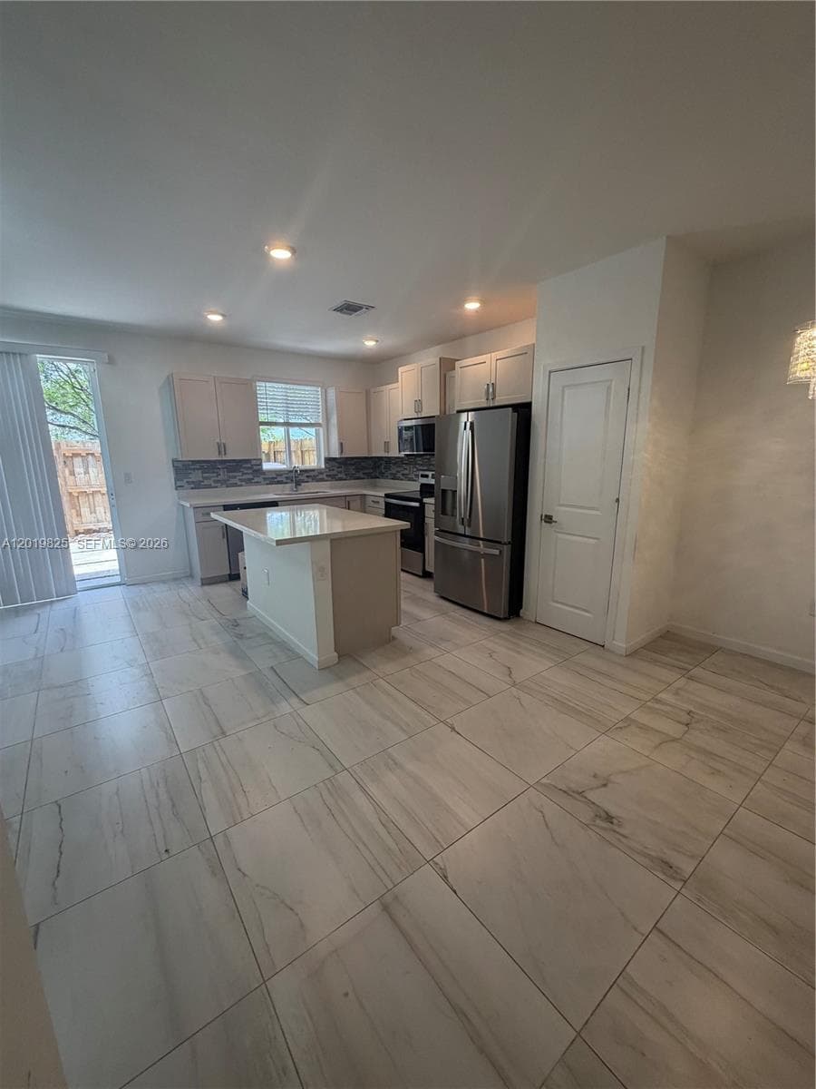 2355 SE 10th St, Homestead FL 33035 — 7