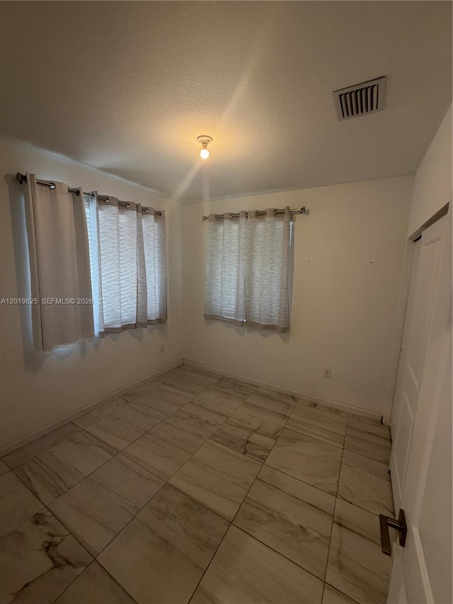 2355 SE 10th St, Homestead FL 33035 — 5