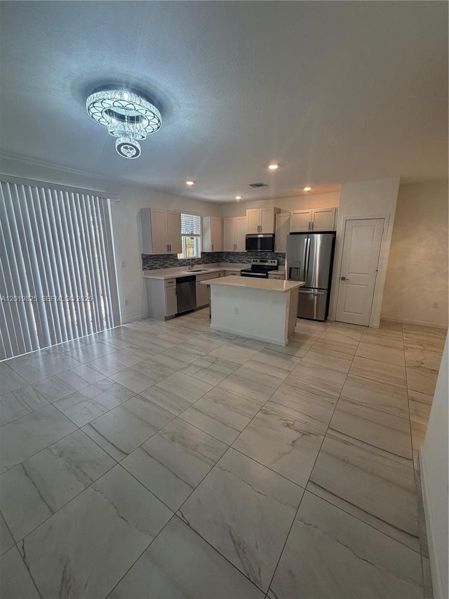 2355 SE 10th St, Homestead FL 33035 — 9