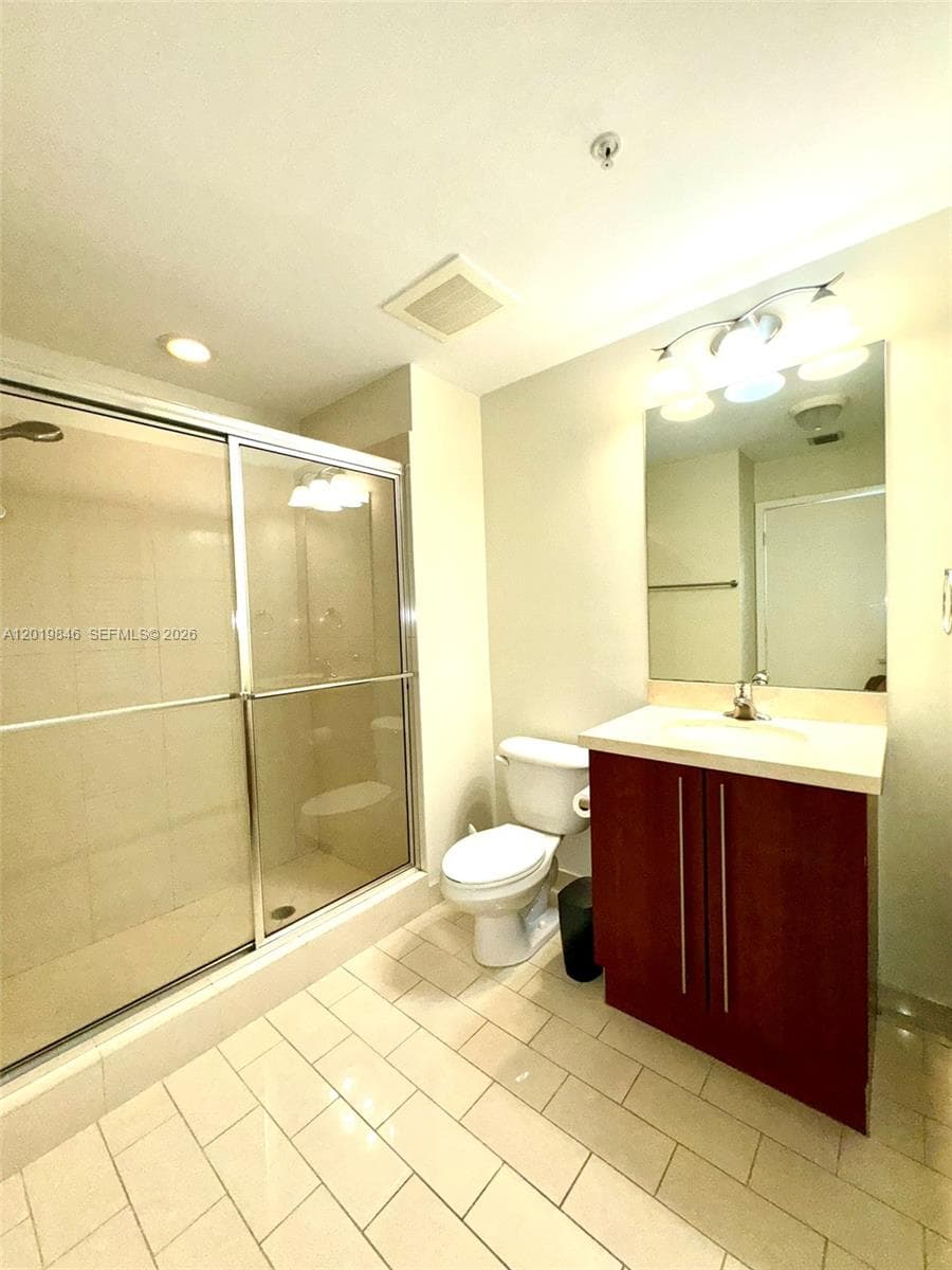 79 SW 12th St, Miami FL 33130 — 9