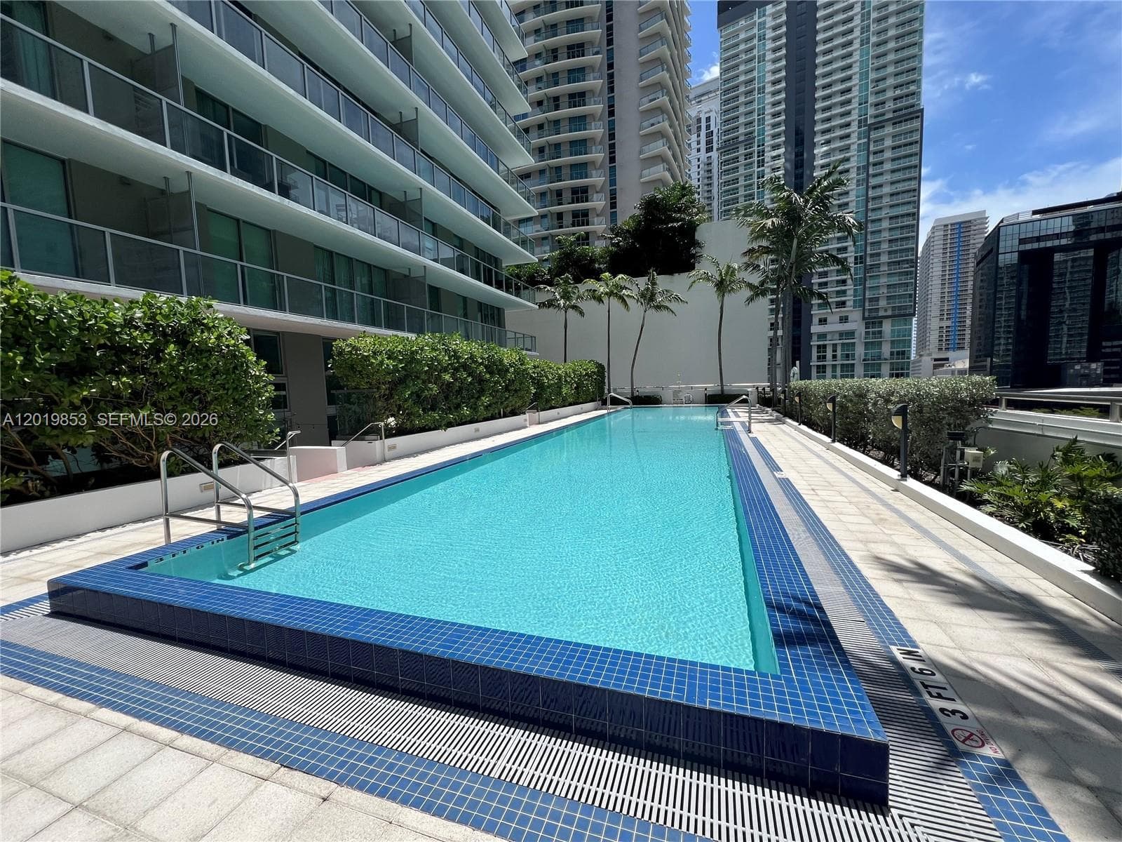 79 SW 12th St, Miami FL 33130 — 36