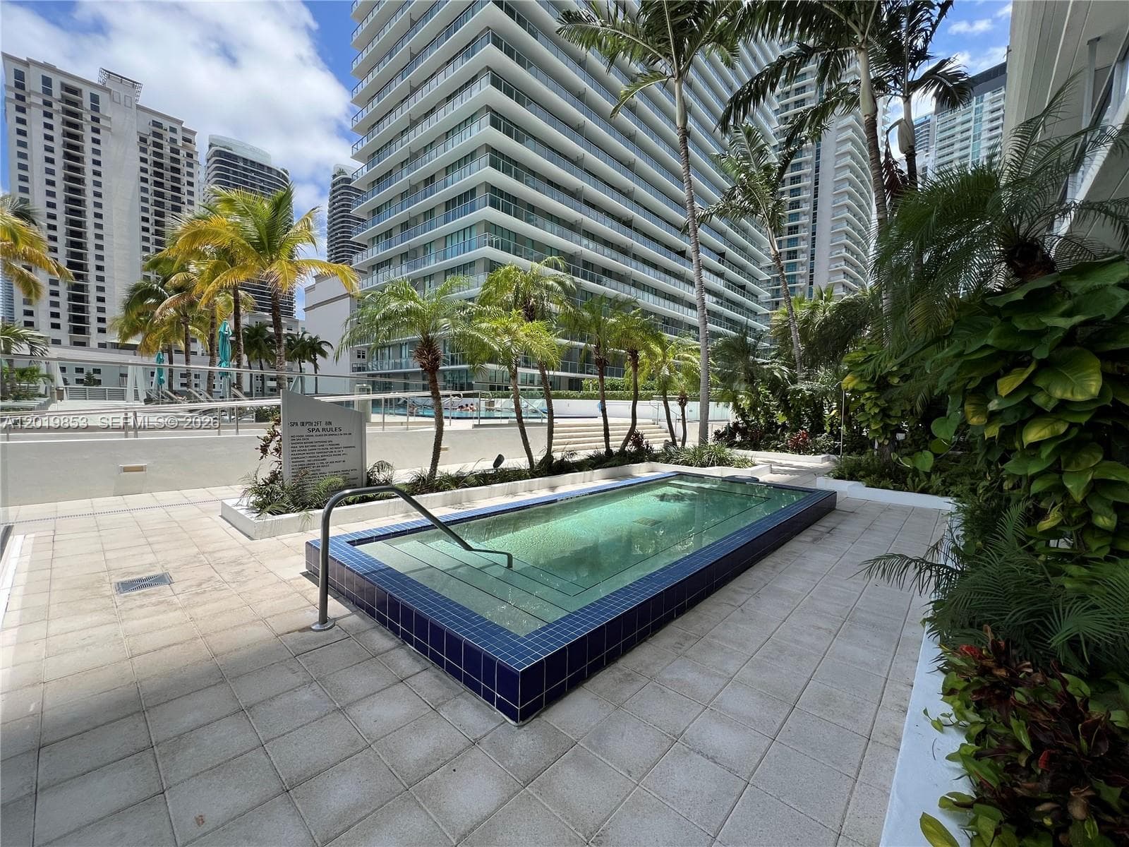 79 SW 12th St, Miami FL 33130 — 39