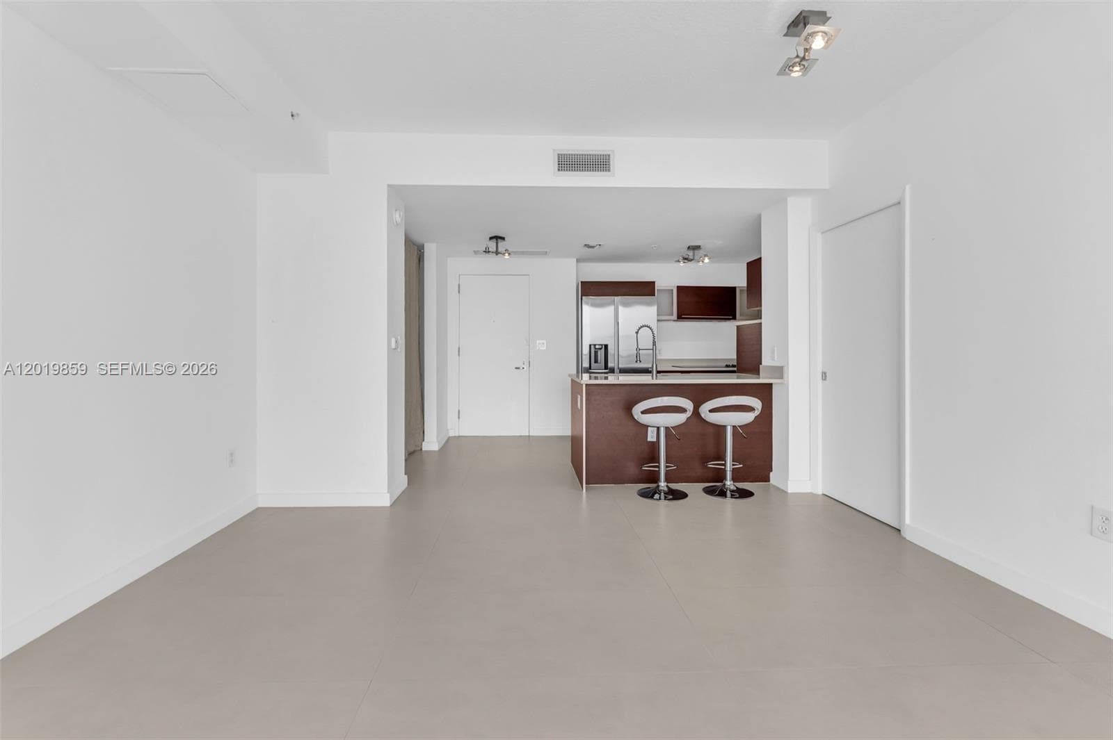 1900 N Bayshore Dr # 3216, Miami FL 33132 — 1