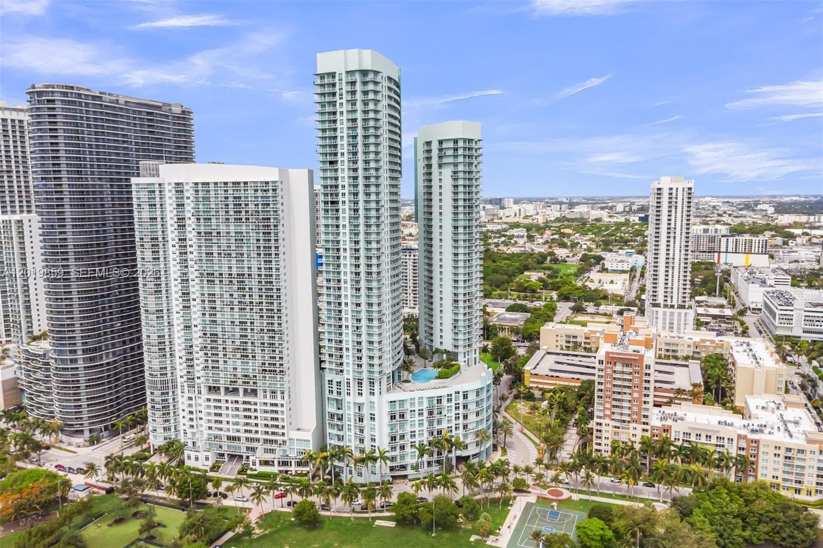 1900 N Bayshore Dr # 3216, Miami FL 33132 — 28