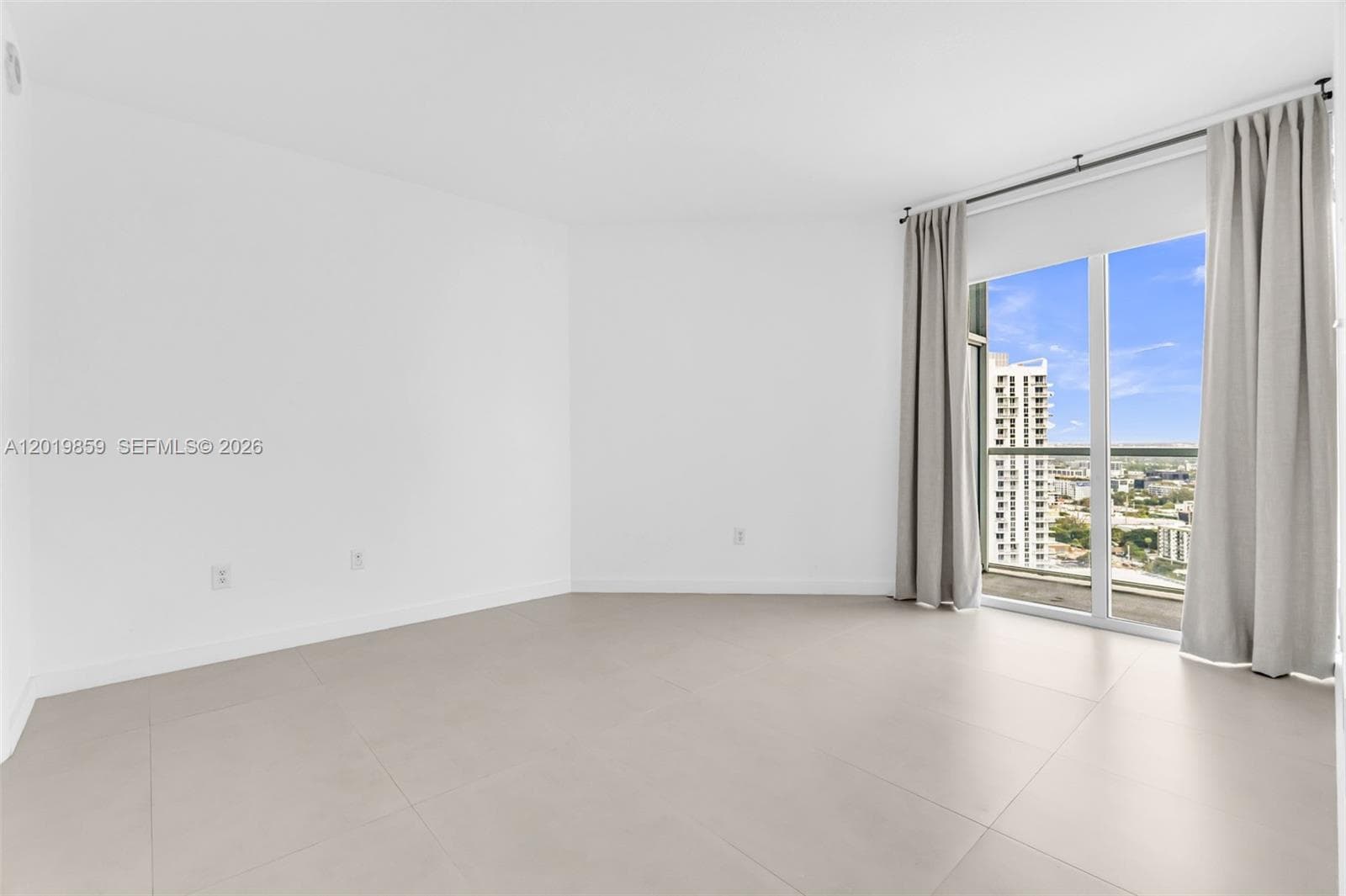 1900 N Bayshore Dr # 3216, Miami FL 33132 — 10
