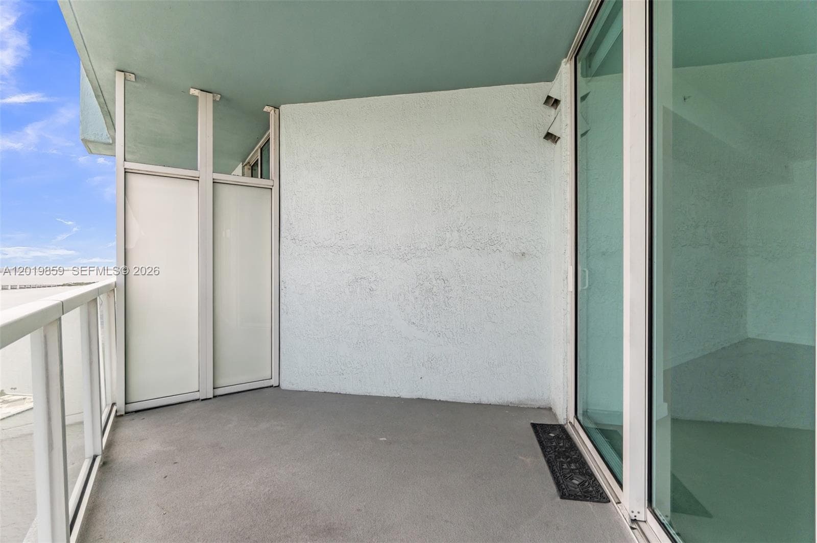 1900 N Bayshore Dr # 3216, Miami FL 33132 — 19