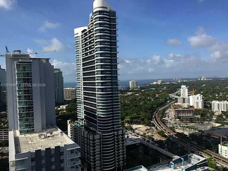 1100 S MIAMI AV # 3302, Miami FL 33130 — 5