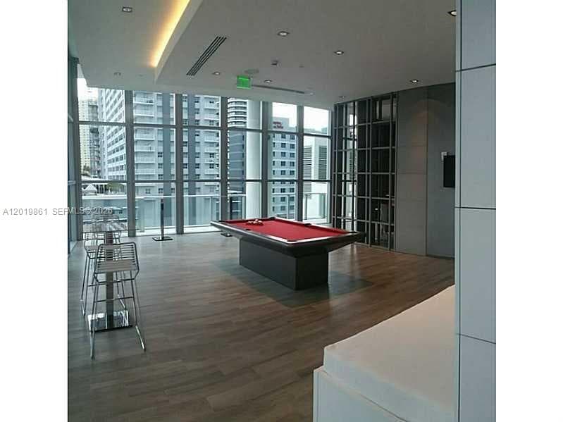 1100 S MIAMI AV # 3302, Miami FL 33130 — 15