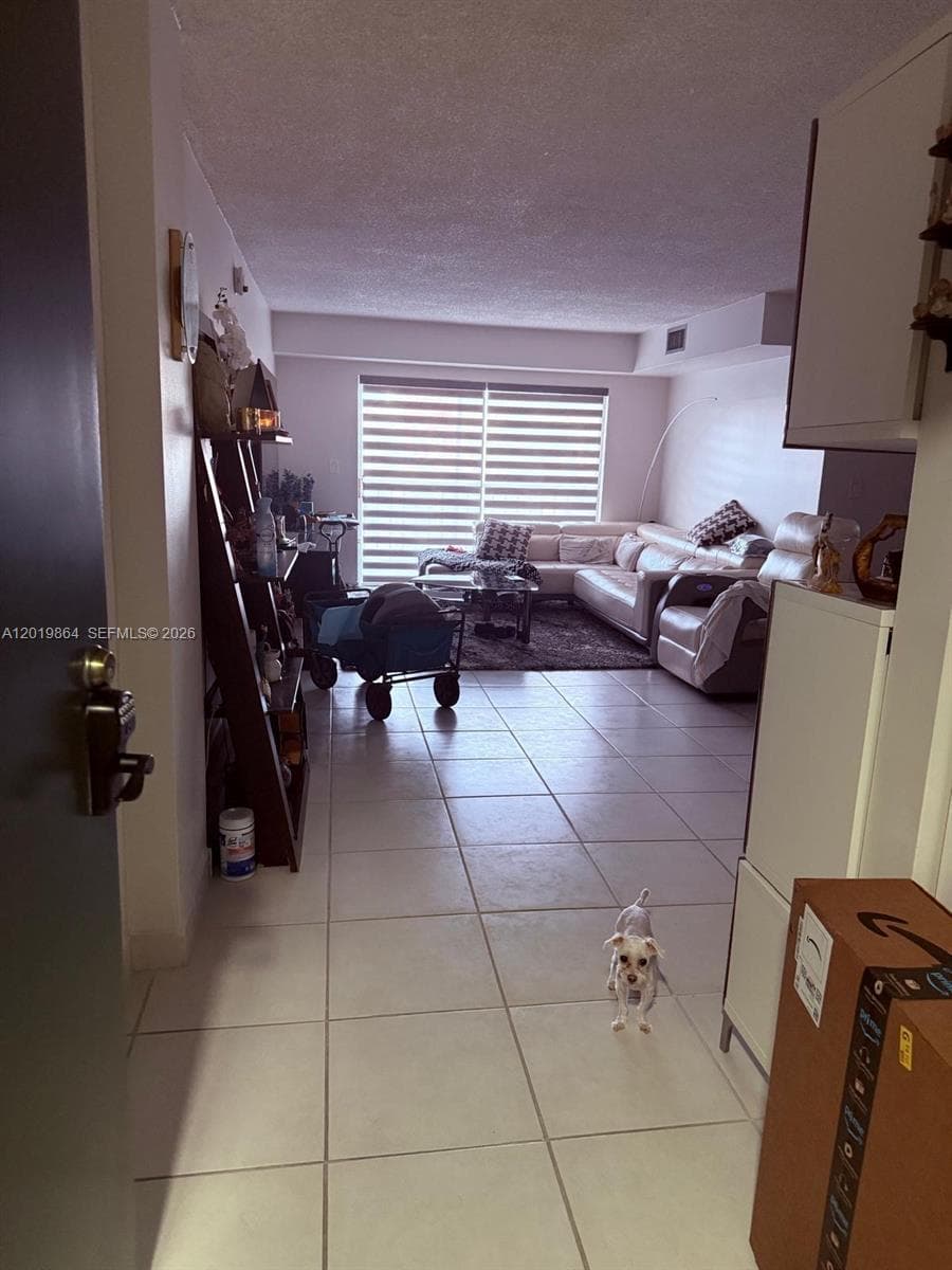 1250 NE 125th St # 317A, North Miami FL 33161 — 3