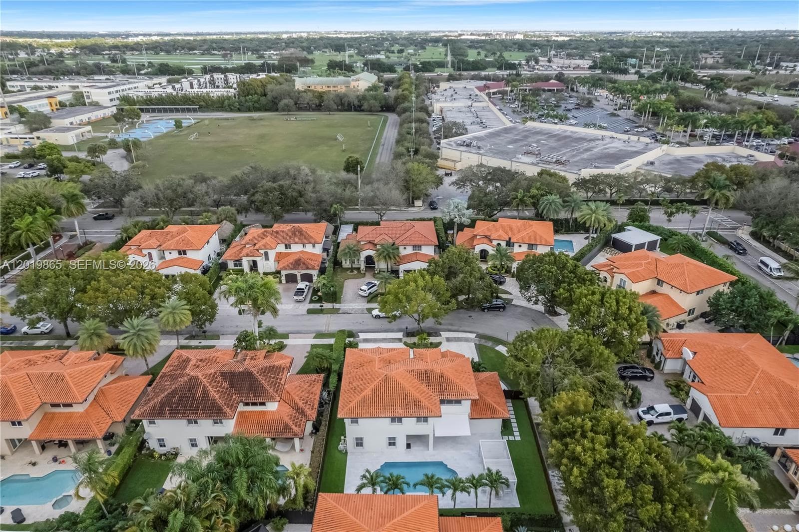 15632 NW 79th Ct, Miami Lakes FL 33016 — 43
