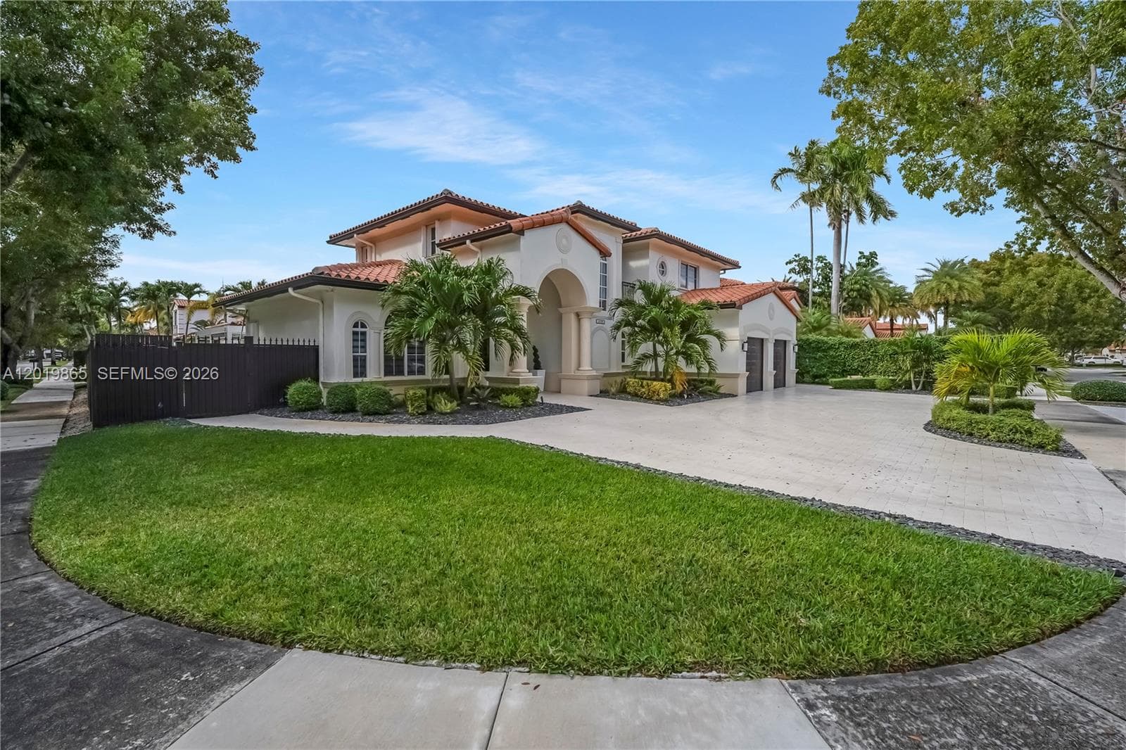 15632 NW 79th Ct, Miami Lakes FL 33016 — 49