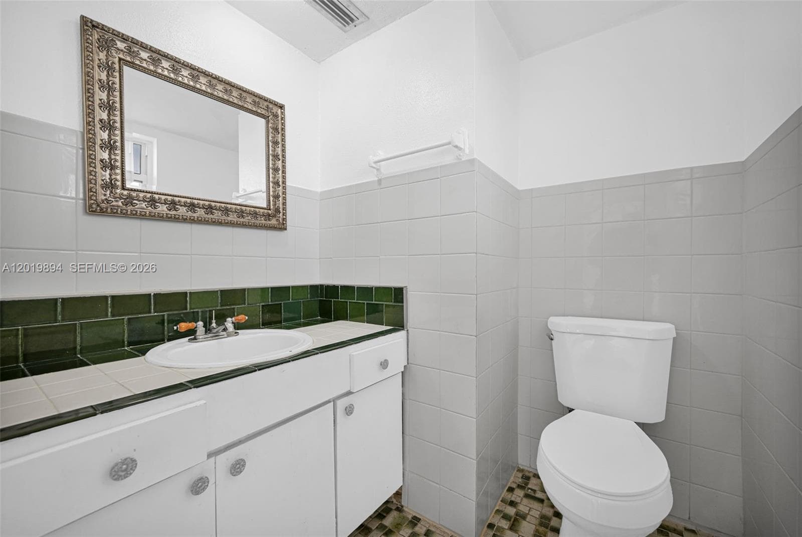 1075 NE Miami Gardens Dr # 408, Miami FL 33179 — 18