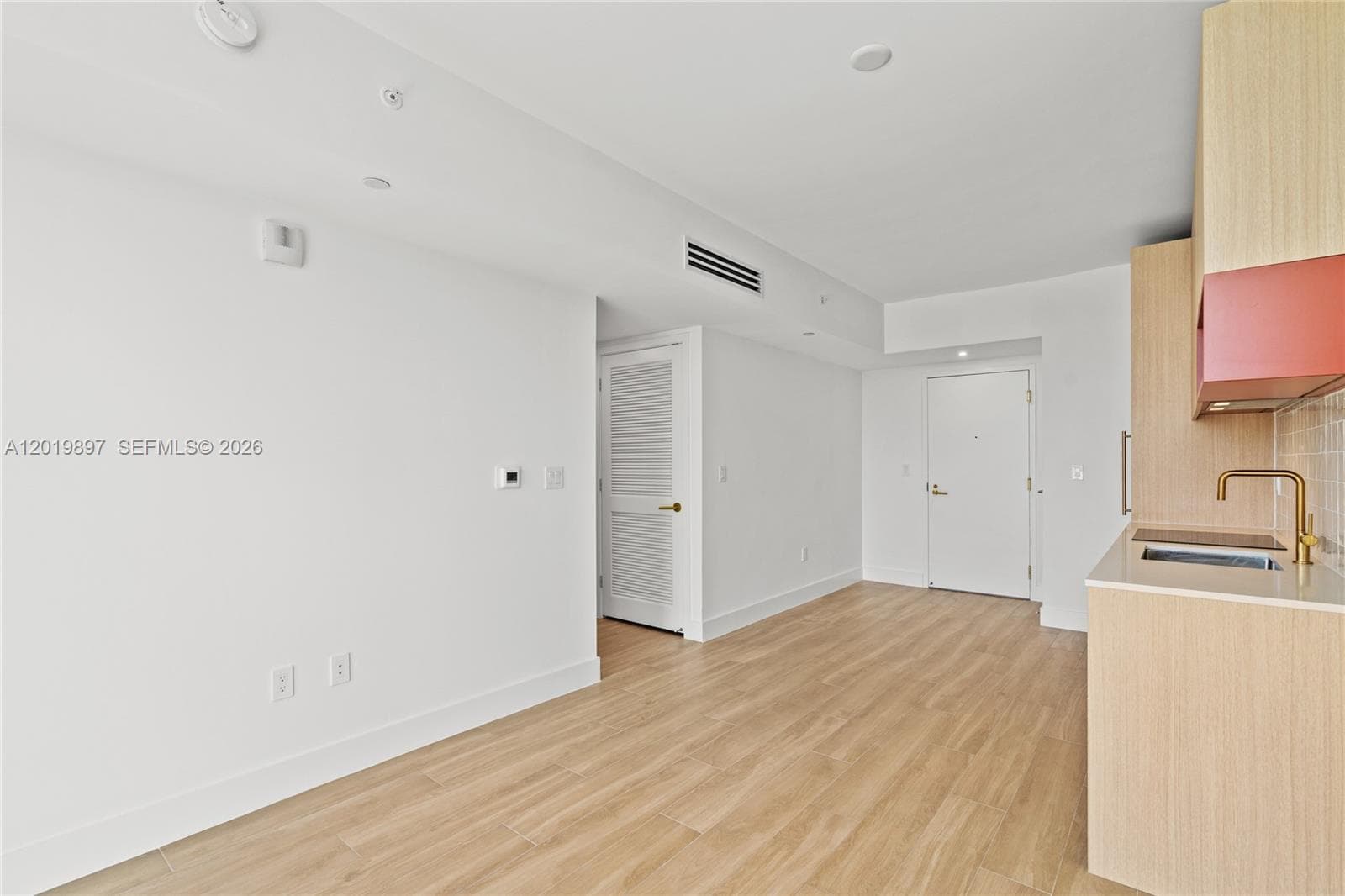 90 NE 32nd St # 627, Miami FL 33137 — 17