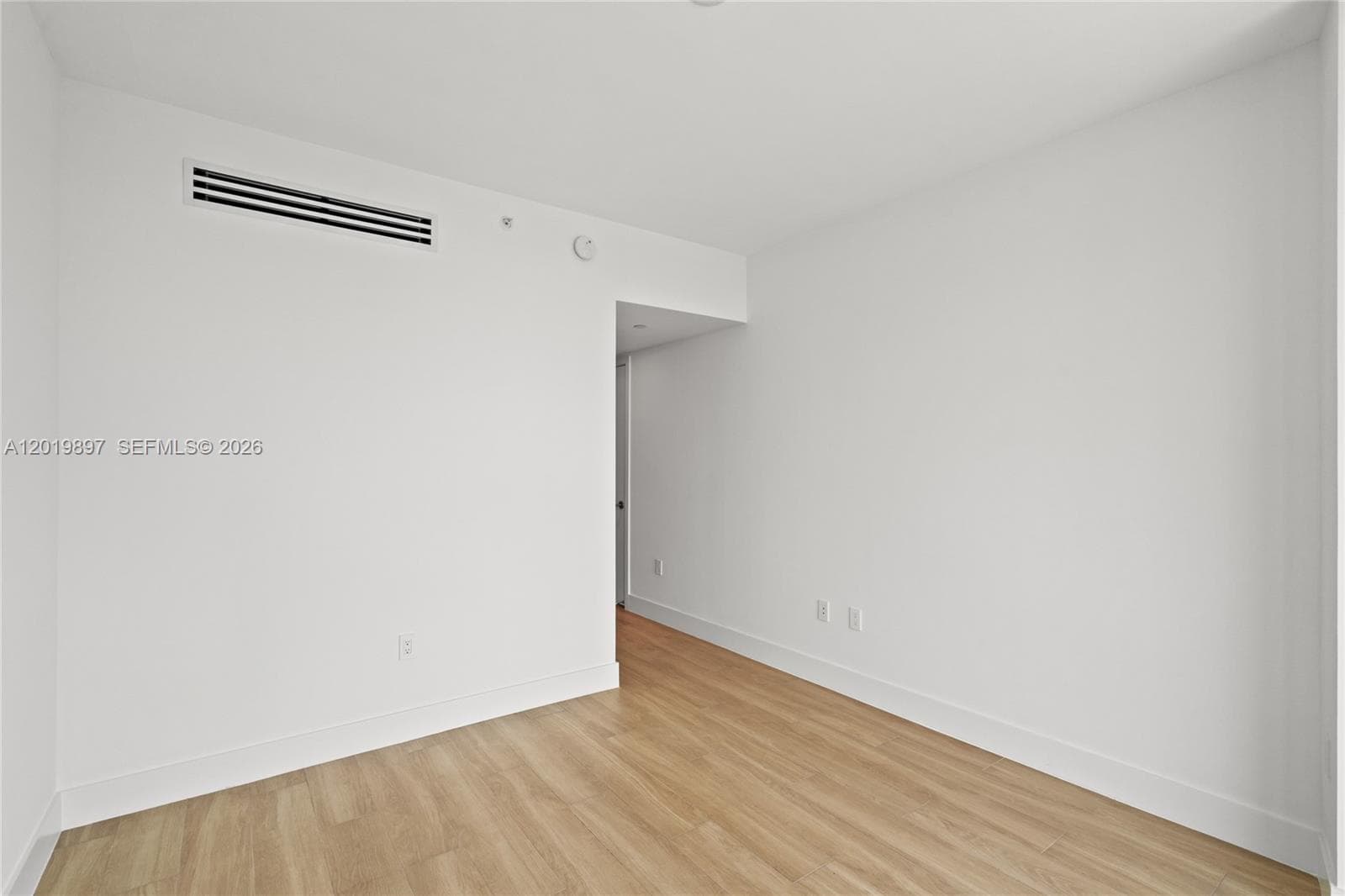 90 NE 32nd St # 627, Miami FL 33137 — 36