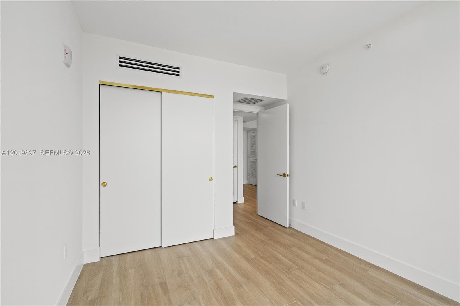 90 NE 32nd St # 627, Miami FL 33137 — 25