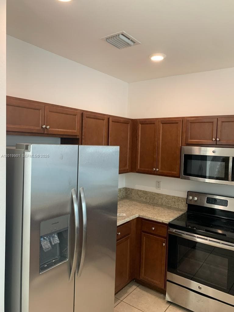 9333 W 34th Ct # 9333, Hialeah FL 33018 — 6