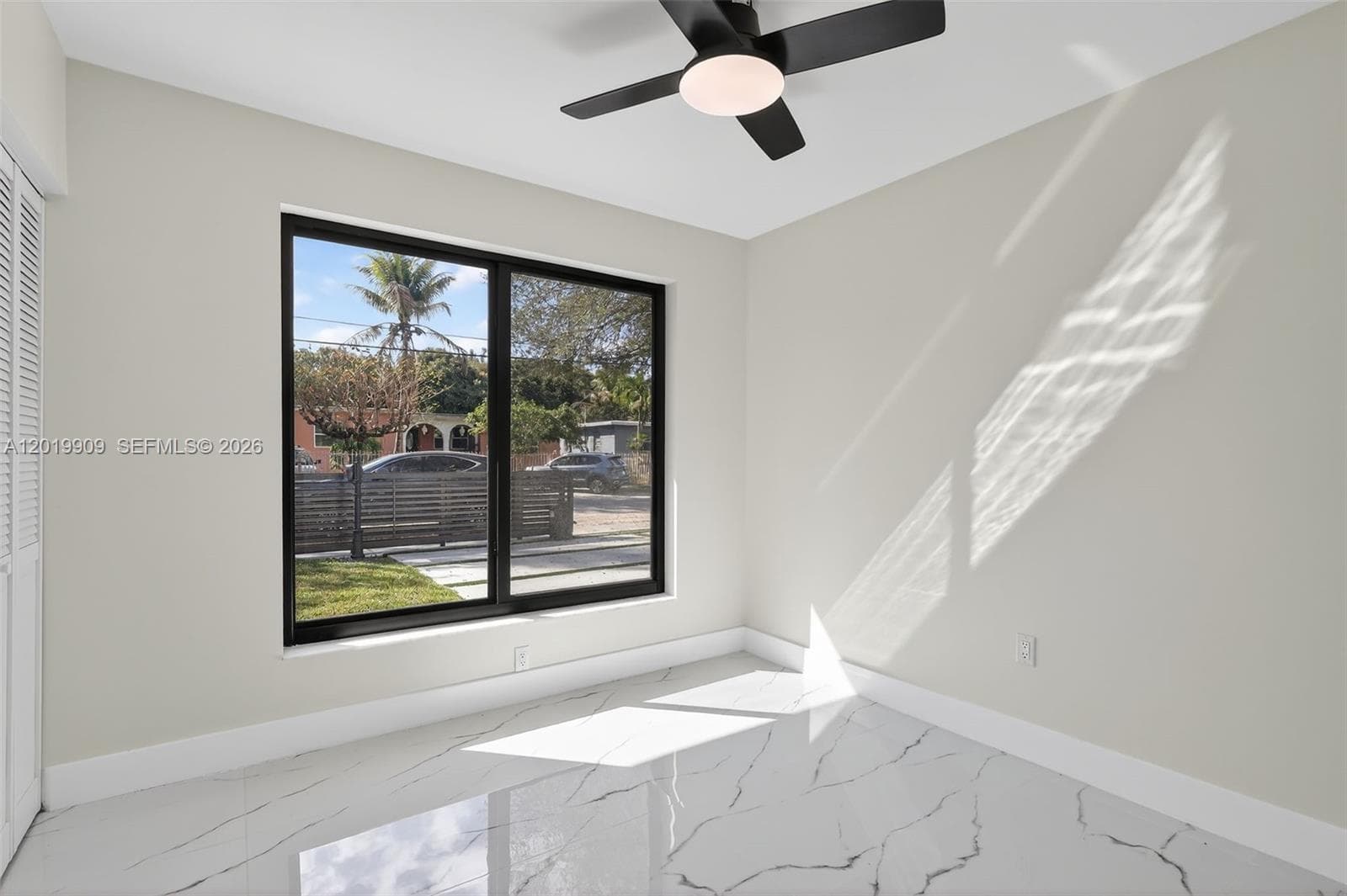 53 NW 68th St, Miami FL 33150 — 16