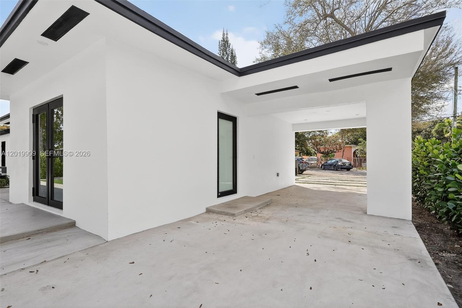 53 NW 68th St, Miami FL 33150 — 34