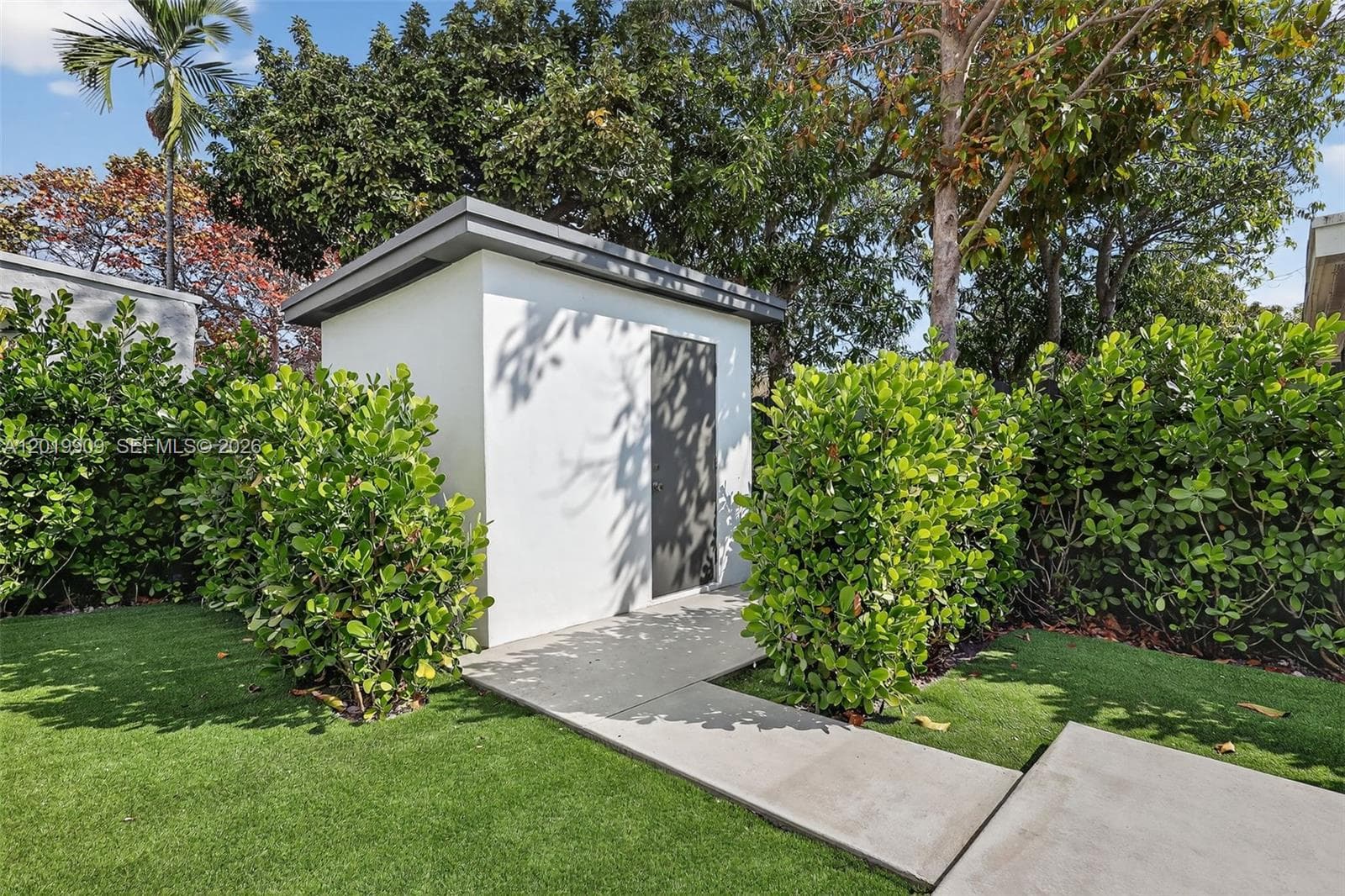 53 NW 68th St, Miami FL 33150 — 38