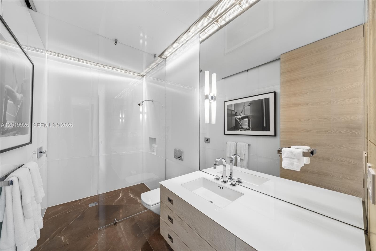 800 S Pointe Dr # 2204, Miami Beach FL 33139 — 62
