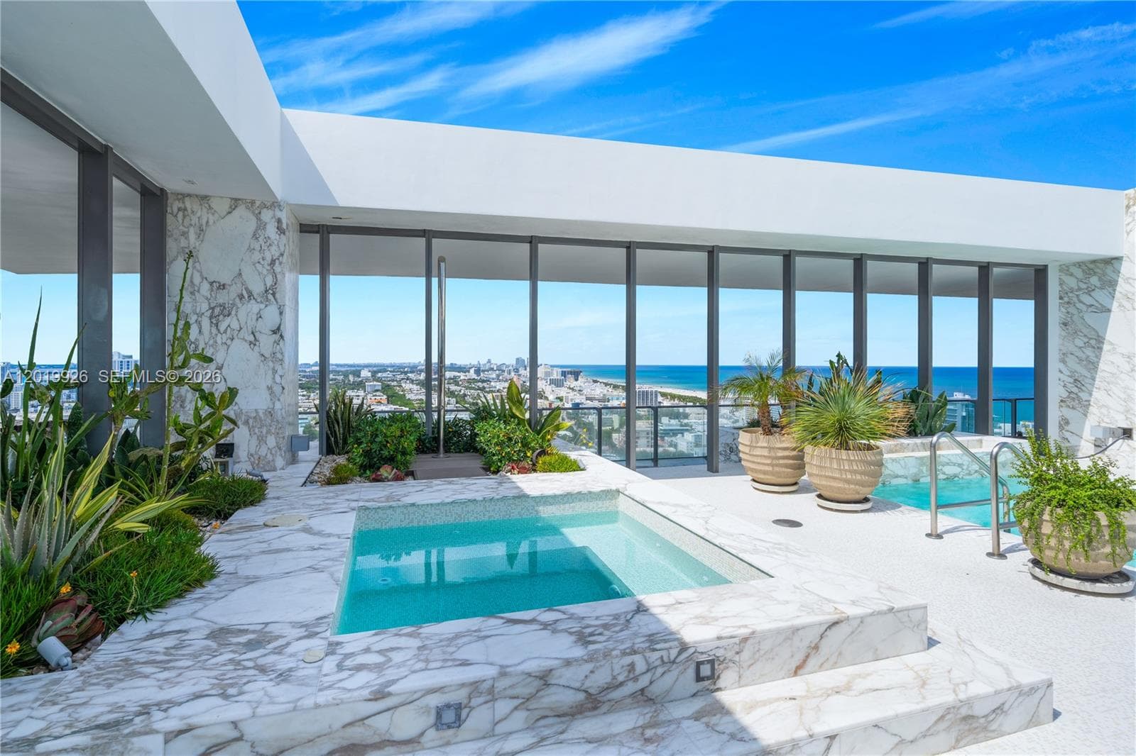 800 S Pointe Dr # 2204, Miami Beach FL 33139 — 46