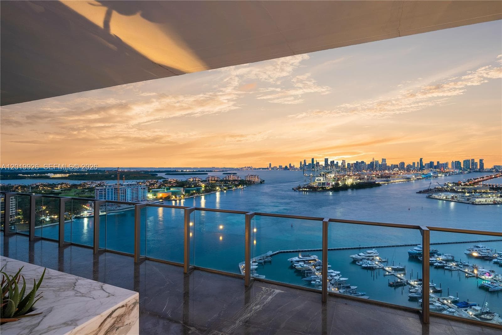 800 S Pointe Dr # 2204, Miami Beach FL 33139 — 13
