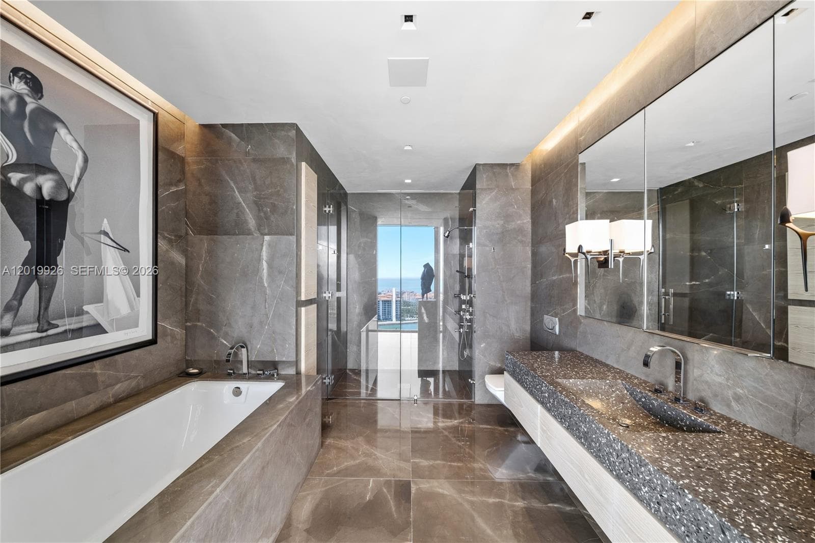 800 S Pointe Dr # 2204, Miami Beach FL 33139 — 57