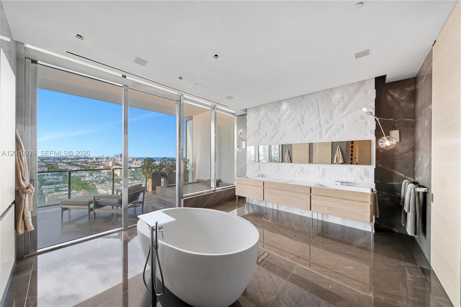 800 S Pointe Dr # 2204, Miami Beach FL 33139 — 7