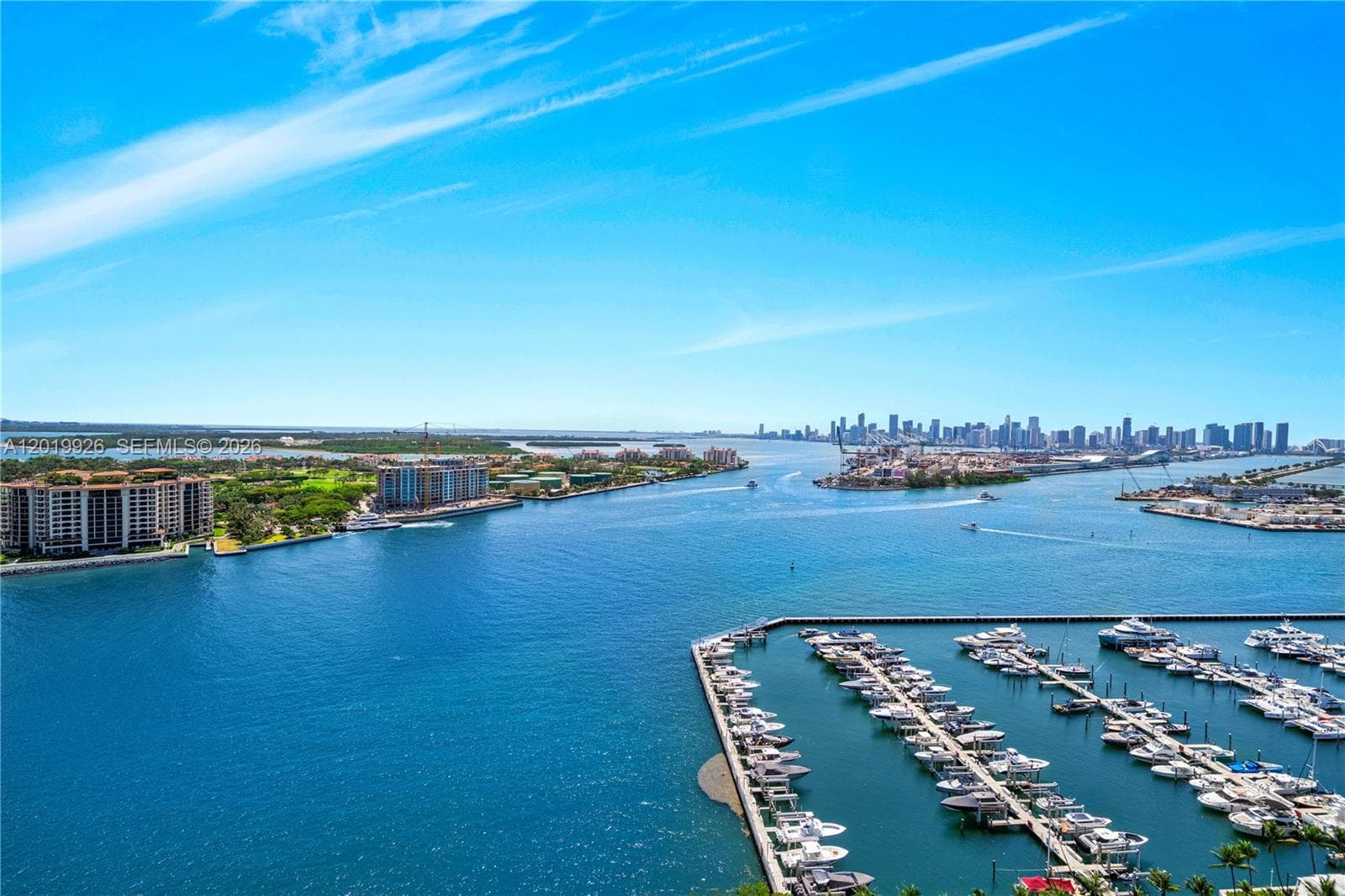 800 S Pointe Dr # 2204, Miami Beach FL 33139 — 67