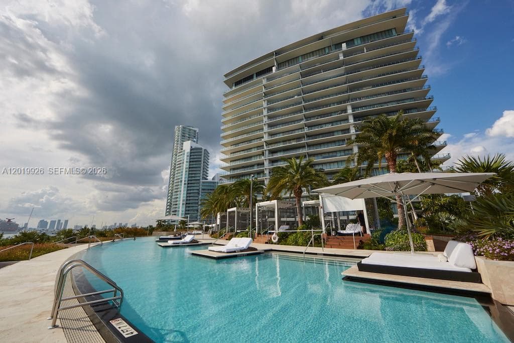 800 S Pointe Dr # 2204, Miami Beach FL 33139 — 81