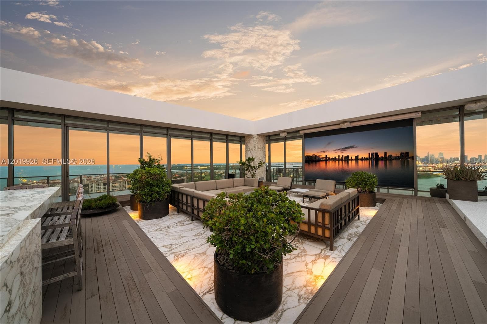 800 S Pointe Dr # 2204, Miami Beach FL 33139 — 11