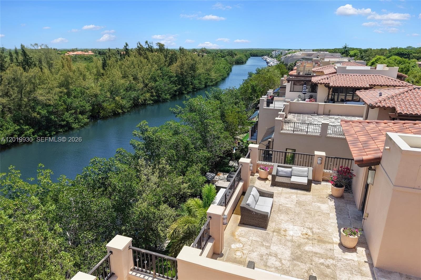 6226 Paradise Point Dr, Palmetto Bay FL 33157 — 5